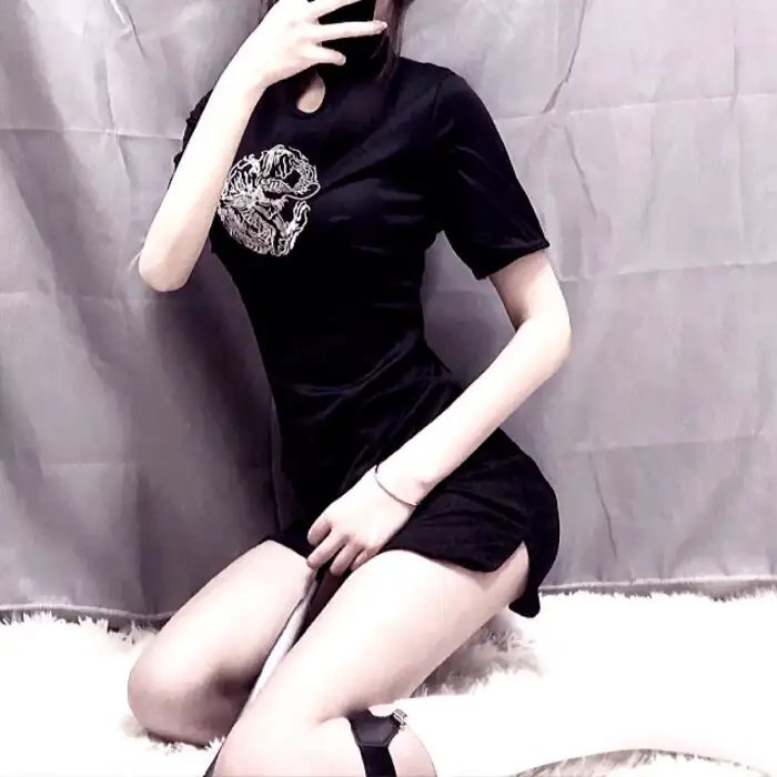 午夜佩拉宫